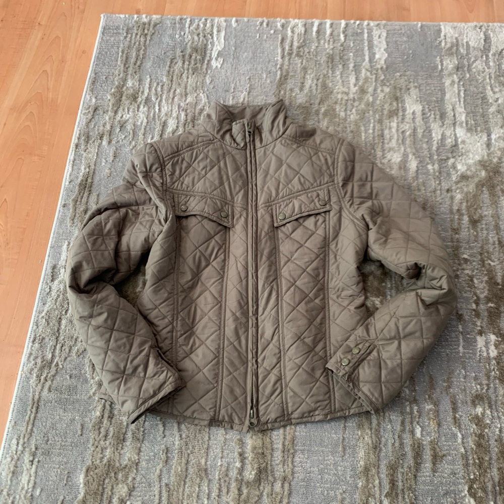 ☘️ Sz M AUREA quilted jacket